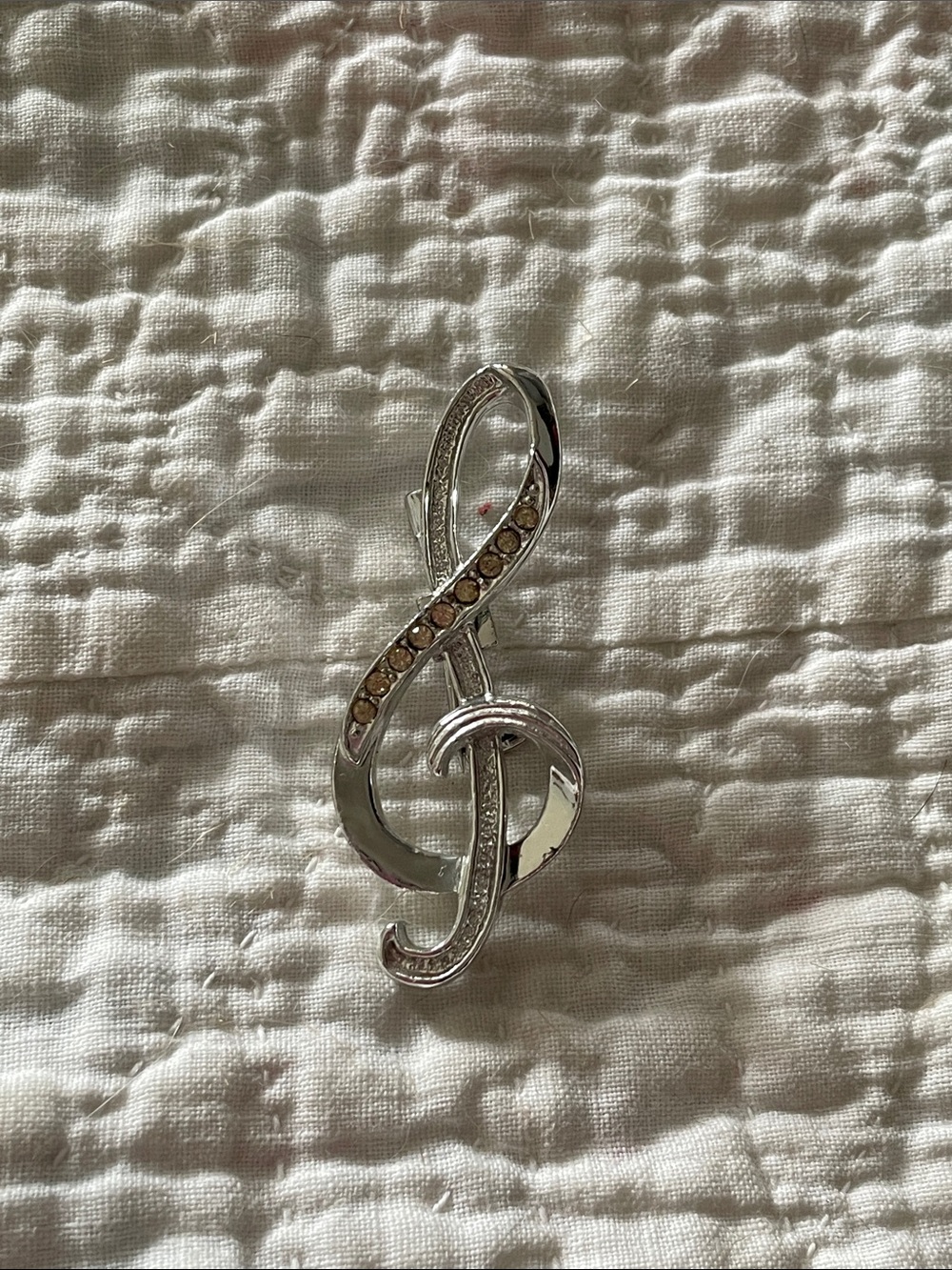 Silver Treble Clef Brooch with Clear Stones